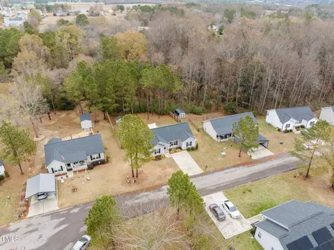 509 Hamlet Dr, Broadway, NC 27505 photo 5