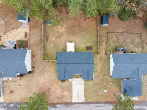 509 Hamlet Dr, Broadway, NC 27505 photo 4