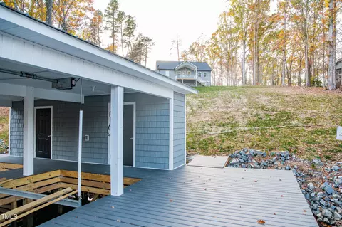 280 Bluebill Dr, Semora, NC 27343