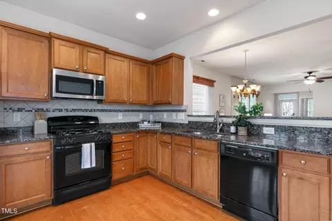 569 Tomkins Loop, Cary, NC 27519 photo 13
