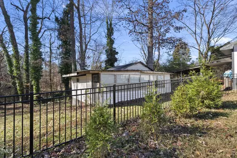 322 Robbins Rd, Durham, NC 27703 photo 37
