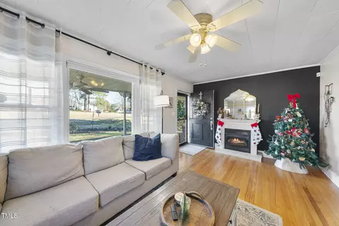 322 Robbins Rd, Durham, NC 27703 photo 8