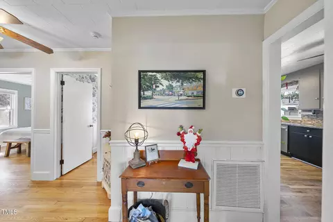 322 Robbins Rd, Durham, NC 27703 photo 9