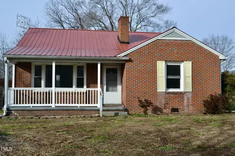1130 Sandy Cross Rd, Burlington, NC 27217