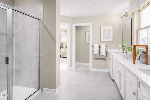 Bath - 8913 Stratus St, Willow Spring, NC 27592 photo 2 of 3