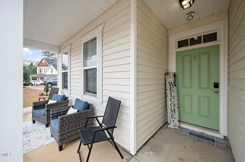 82 Mariners Point Way, Garner, NC 27529 photo 2