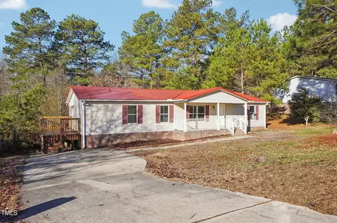292 Valley Forge Way S, Cameron, NC 28326
