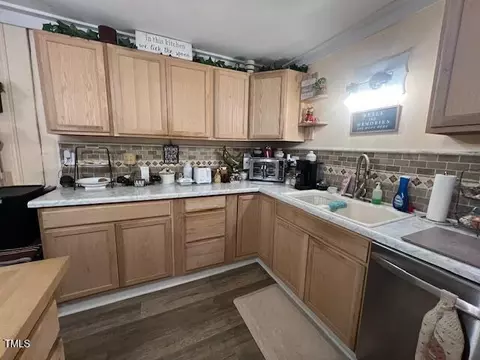 305 W K St, Erwin, NC 28339 photo 12