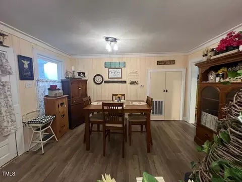 305 W K St, Erwin, NC 28339 photo 14