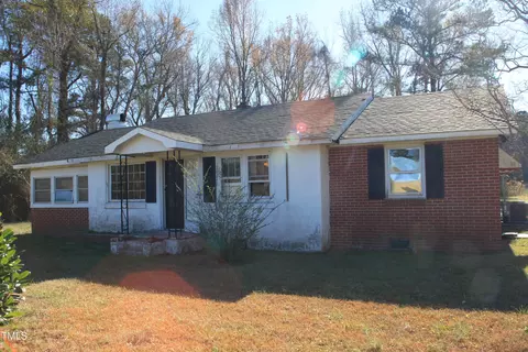 868 Smith Rd, Maysville, NC 28555