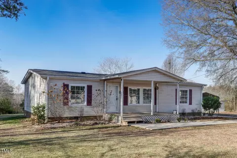 1318 Harrison Crossroad Loop, Reidsville, NC 27320