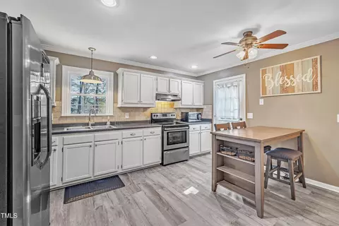 816 Greyson Dr, Durham, NC 27703 photo 12