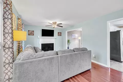 816 Greyson Dr, Durham, NC 27703 photo 7