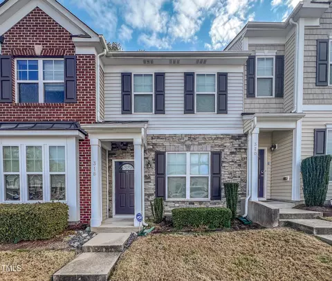 100 Stratford Lakes Dr #318, Durham, NC 27713
