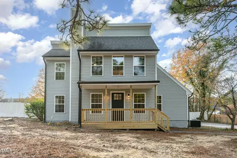 182 Sierra Trl, Spring Lake, NC 28390