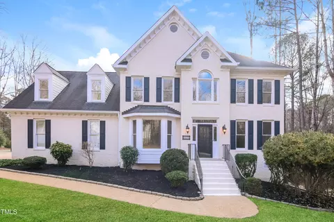 2416 Laurelford Ln, Wake Forest, NC 27587