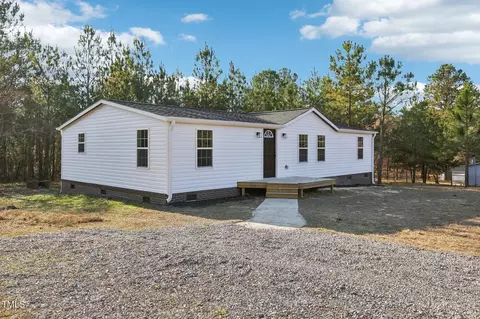 137 Kathleen Rd, Lillington, NC 27546