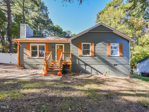 107 Forest Landing Dr, Garner, NC 27529