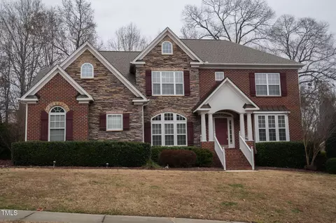 10620 Silverwood Creek Dr, Raleigh, NC 27614