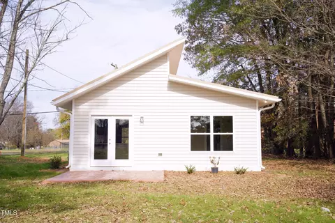 654 Staley St, Burlington, NC 27217 photo 16