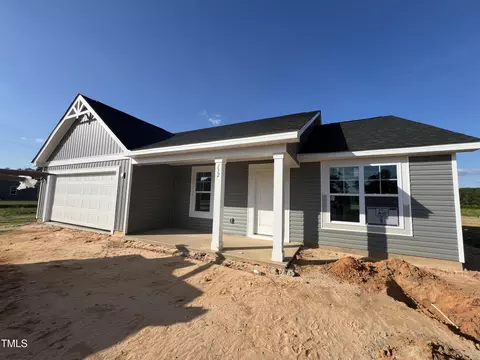 132 Dalton Dr, Lumber Bridge, NC 28357