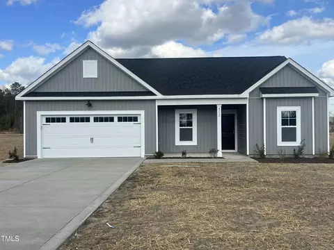 4732 Mastercraft Ct, Wade, NC 28395