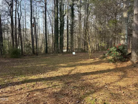4710 Holly Pl, Raleigh, NC 27606