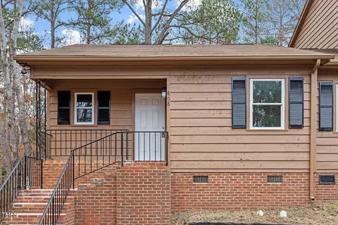 808 Kendall Dr, Durham, NC 27703