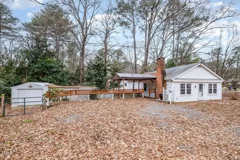 108 Mcgill St, Sanford, NC 27330