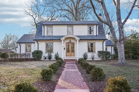 808 W Willowbrook Dr, Burlington, NC 27215