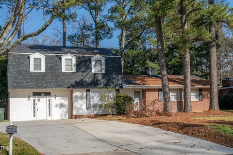 5124 Melbourne Rd, Raleigh, NC 27606