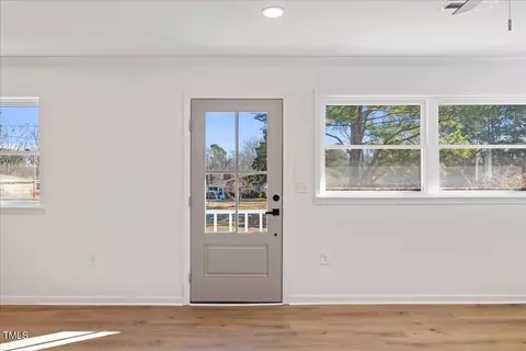 207 Cloverdale Dr, Smithfield, NC 27577 photo 14