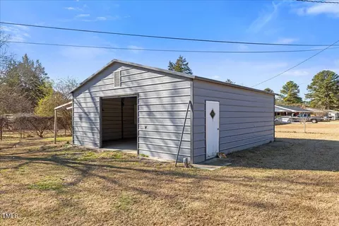 207 Cloverdale Dr, Smithfield, NC 27577 photo 36