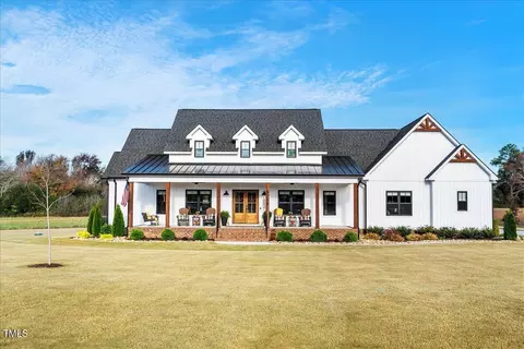5704 Harvest Ridge Rd, Battleboro, NC 27809