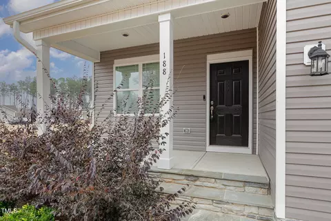 188 Avery Meadows Dr, Smithfield, NC 27577 photo 3