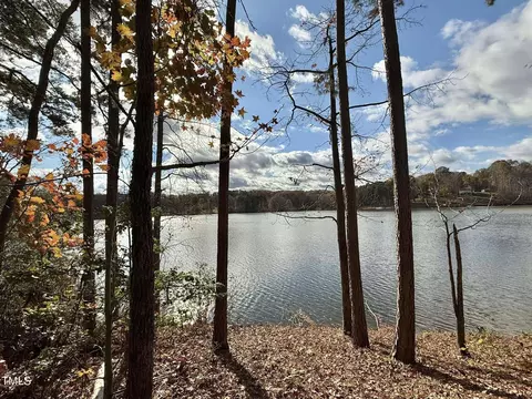 lot8 Fishermans Point Rd, Roxboro, NC 27574