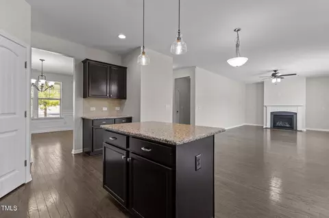 1022 Laredo Ln, Durham, NC 27703 photo 2