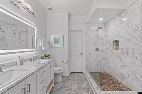 120 Prestonian Pl, Morrisville, NC 27560