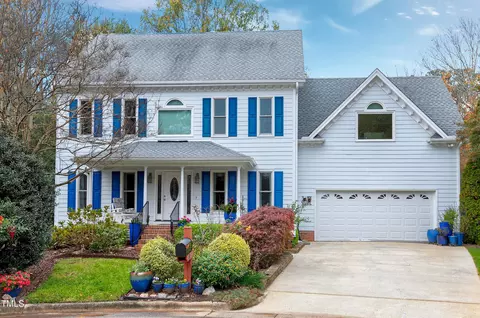 109 Glen Hearth Ct, Cary, NC 27518