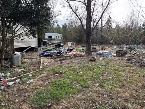 9508 Perry Rd, Graham, NC 27253