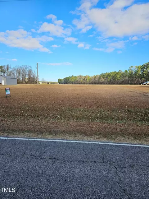 1240 Bloomery Rd, Bailey, NC 27807