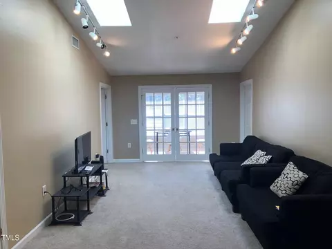 929 Morreene Rd #B-34, Durham, NC 27705 photo 4