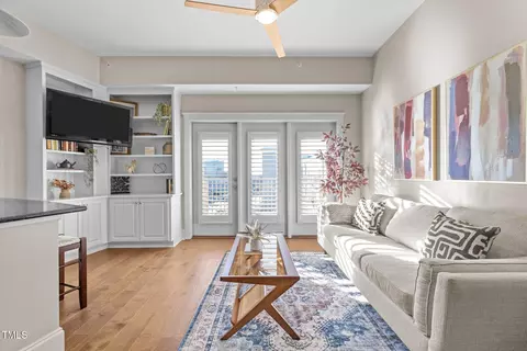 222 Glenwood Ave #702, Raleigh, NC 27603