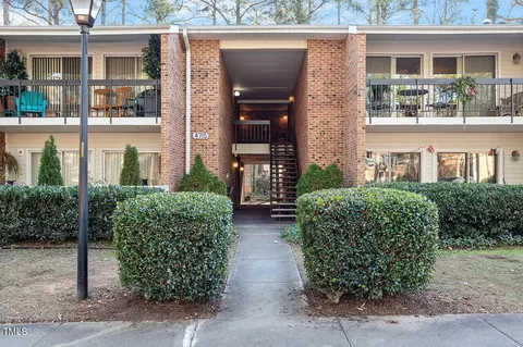 4715 Edwards Mill Rd #B, Raleigh, NC 27612