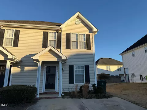 2232 Ventana Ln, Raleigh, NC 27604