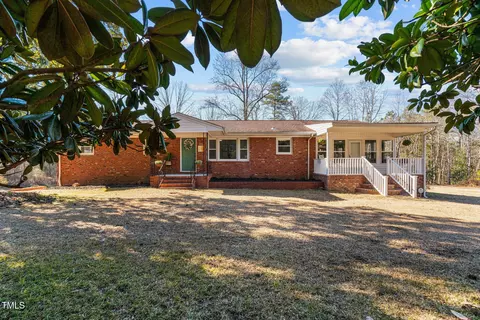 3969 Carbonton Rd, Sanford, NC 27330