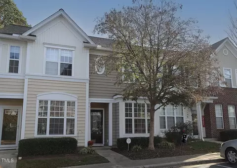 5744 Corbon Crest Ln, Raleigh, NC 27612