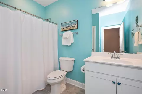 Bath - 228 Silverhawk Ln, Durham, NC 27703 photo 3 of 4