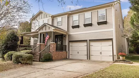 108 Cross Oaks Pl, Holly Springs, NC 27540