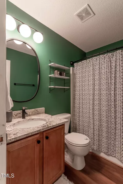 Bath - 22 Lansgate Ct, Durham, NC 27713 photo 2 of 2